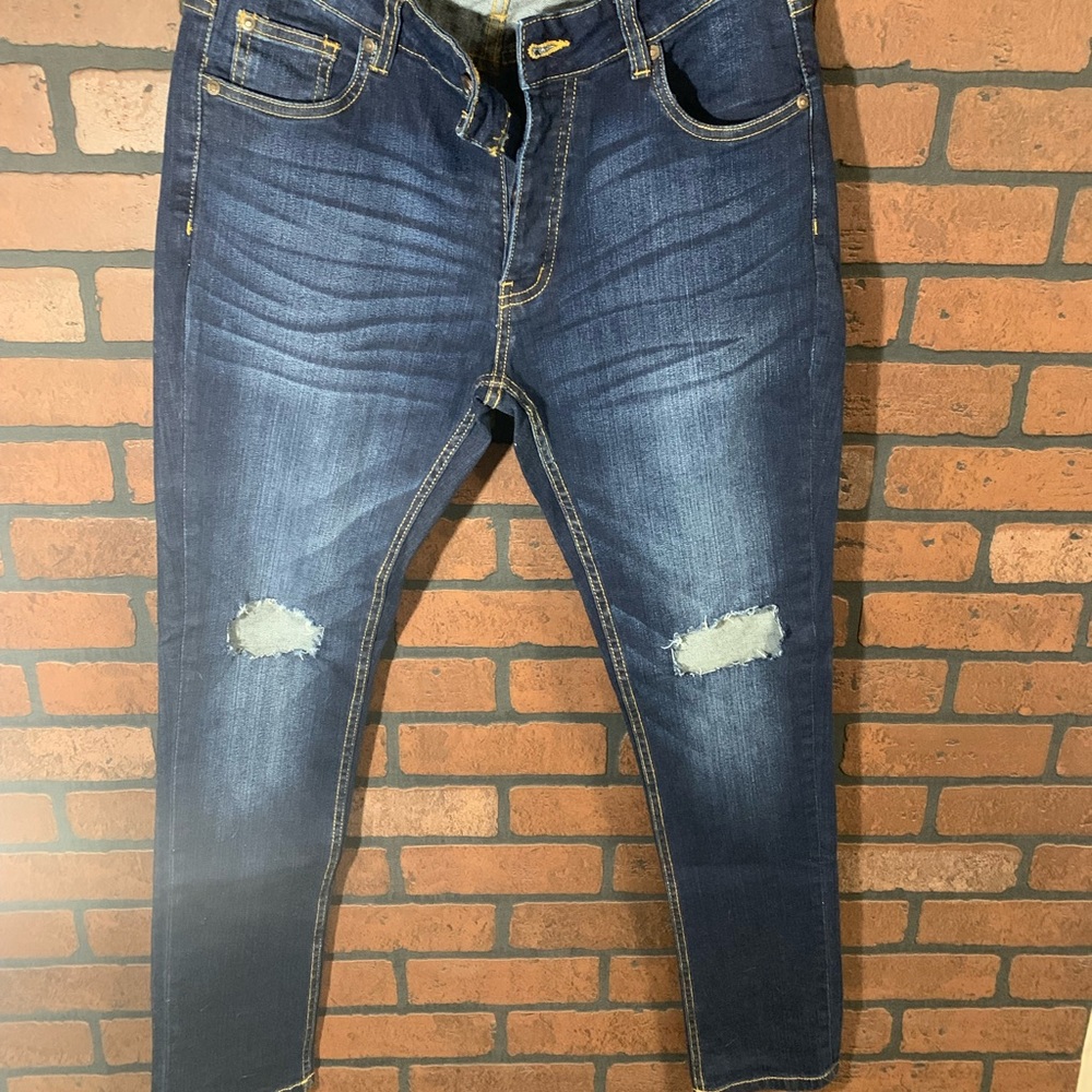 Men’s brave soul skinny ripped knee jeans size 30x32